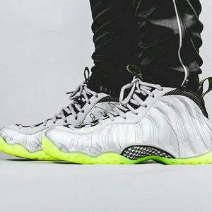 Air Foamposite One Silver Volt Camo